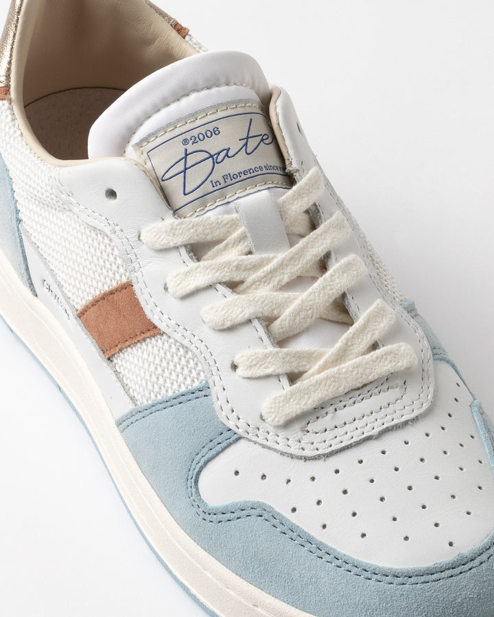 D.a.t.e Court 2.0 white sky