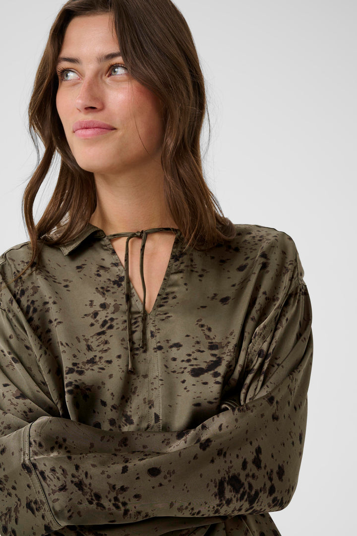 Part Two Sheena BLouse