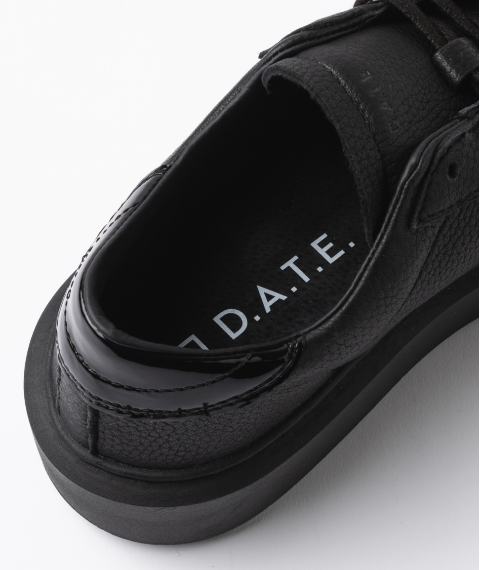 D.a.t.e Trainers