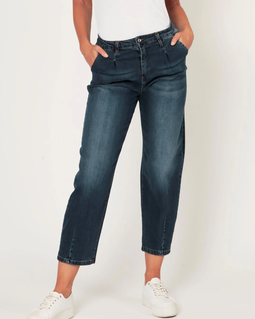 Suzy D May  Barrel Jeans