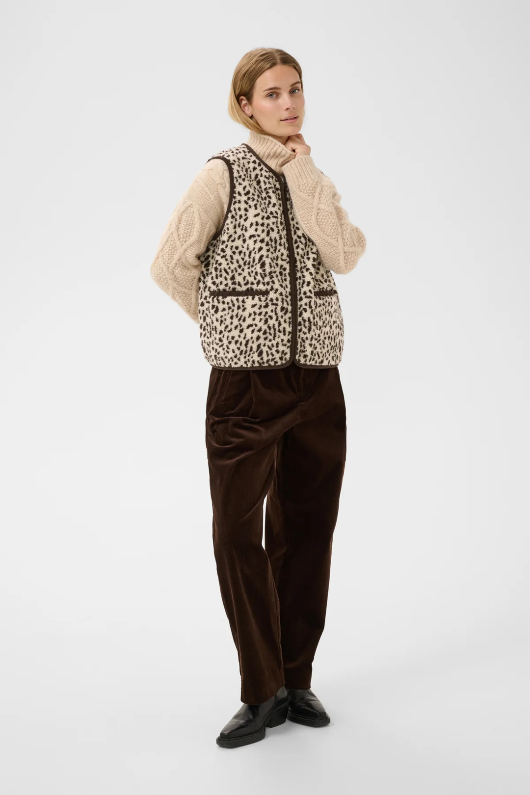 Part Two Camelie Gilet