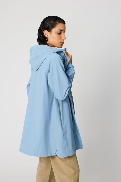 Tanta Neboa Rain Coat