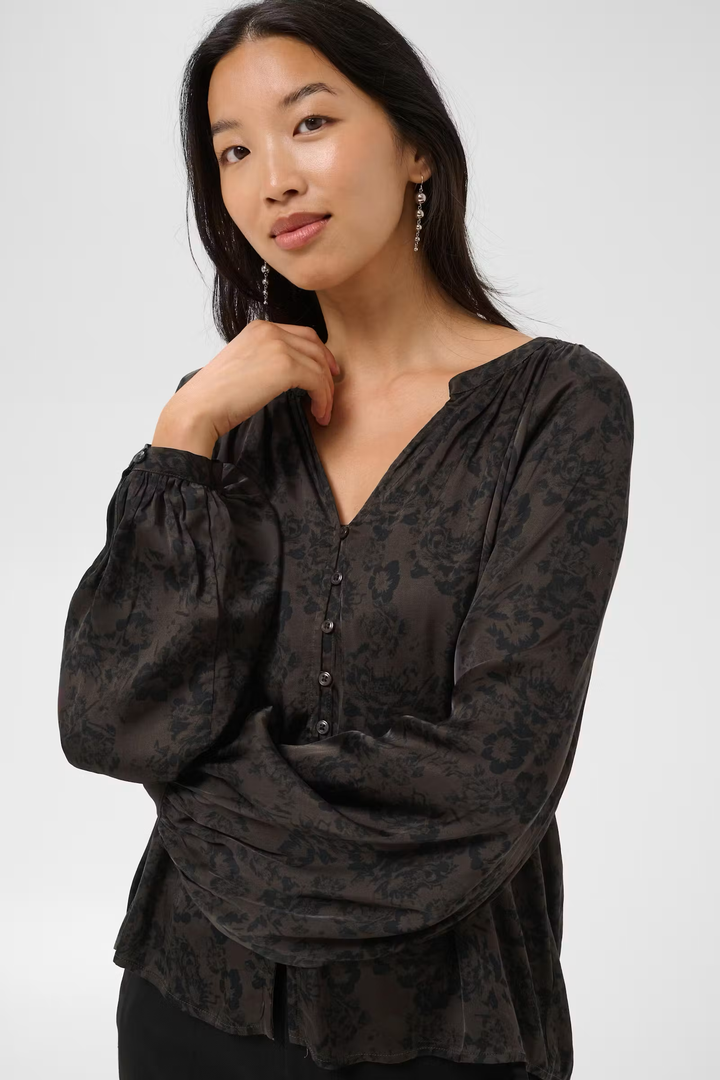 Part Two Doaa Blouse