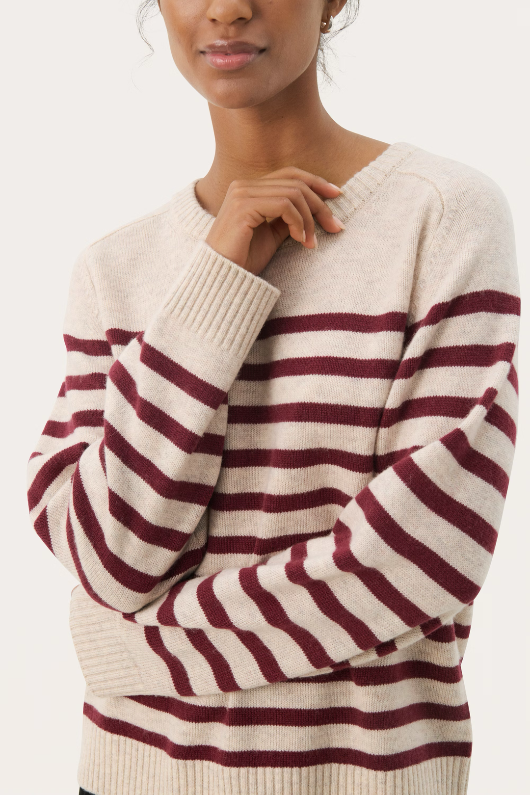 Part Two Niaka Pullover