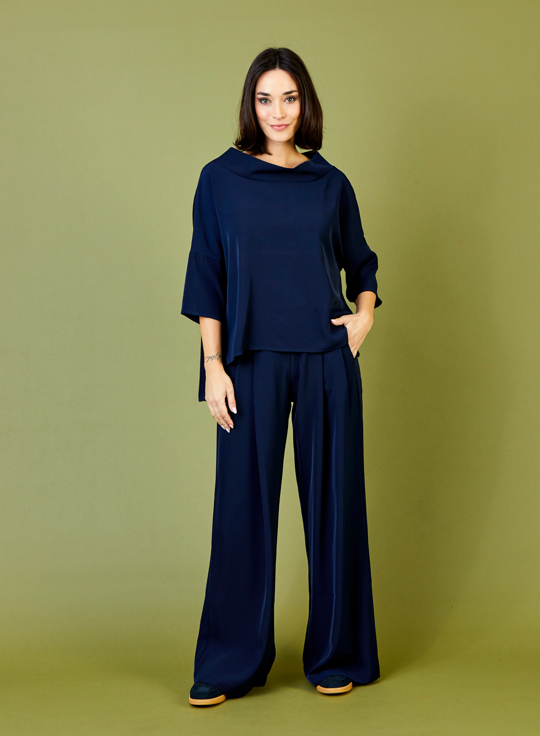 Suzy D Amy Wide Leg Drape Trousers